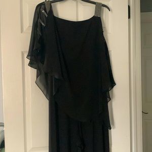 Beautiful size large pantsuit
